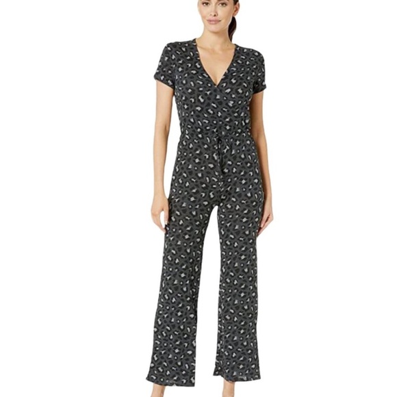 ALTERNATIVE - Picture 3 of 15